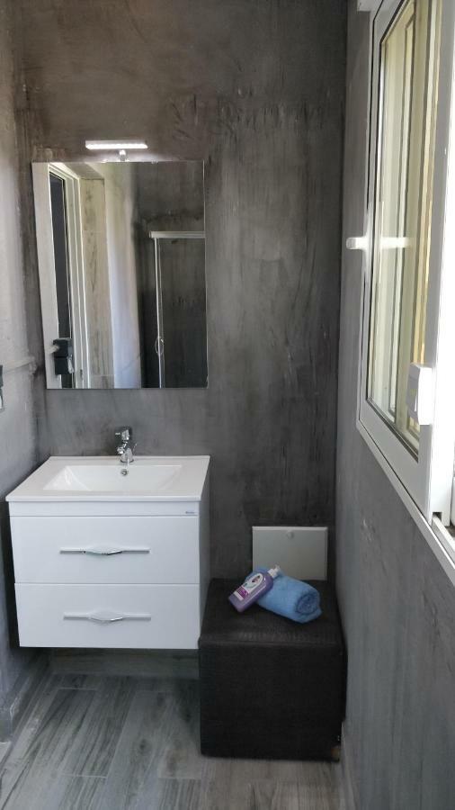 Amazing Apartment 300 Meters From The Old Town Rhodes City Exterior photo